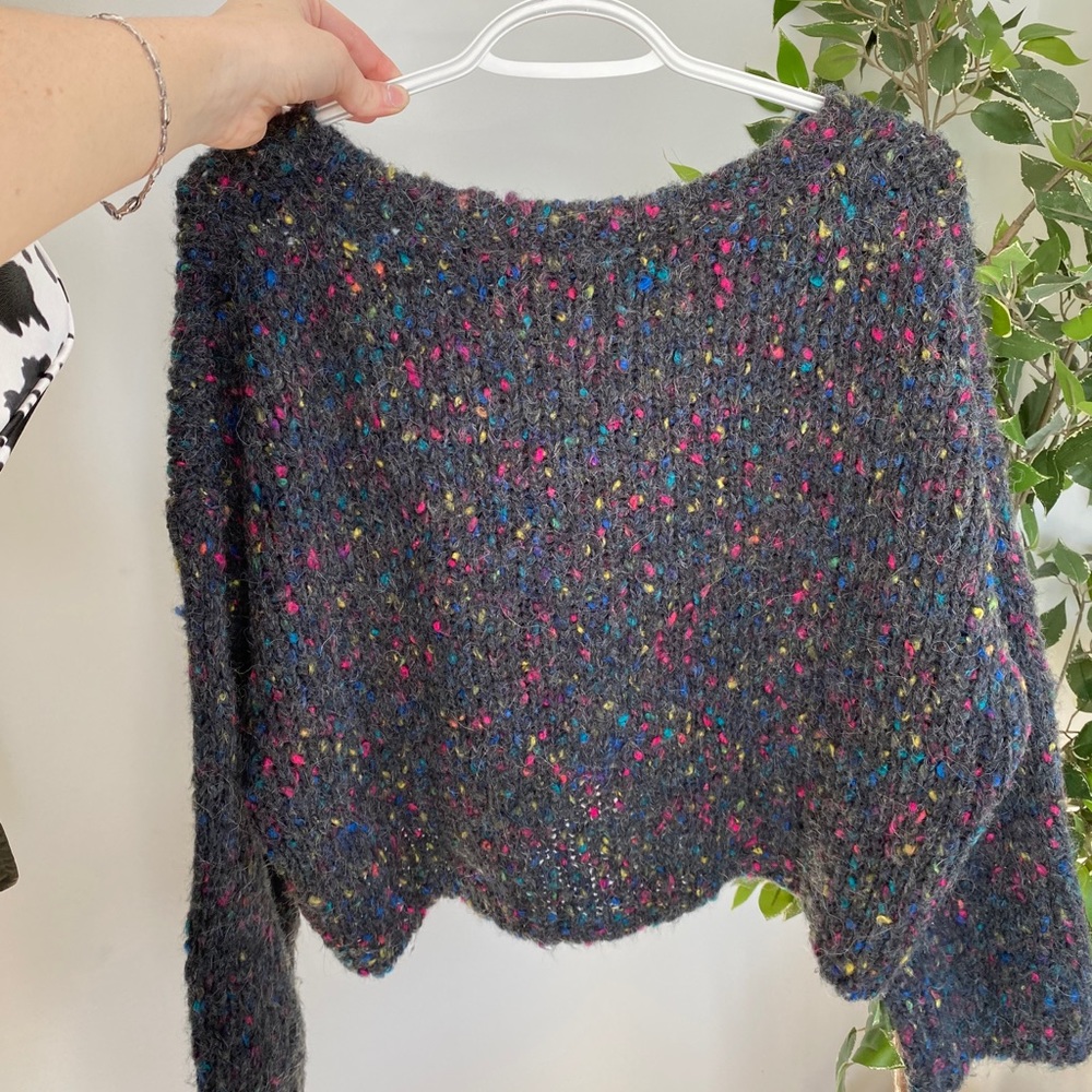 fuzzy cropped sweater urban outfitters